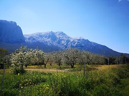 Country House in the Su Gologone Area 30 km From Cala Gonone 5 km From