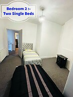 Luxury 3 Bedrooms Entire Flat - Self Check in & Check out