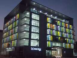 Unique And Stylish Furnished Studio With Pool