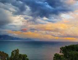 Luxury Home Policastro