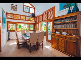 Srvittinivillas Cjl/41/ Gre8 Loc/ Open Villa/ Family and Team/ Casadca