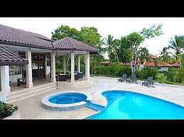 Srvittinivillas Cjl/41/ Gre8 Loc/ Open Villa/ Family and Team/ Casadca