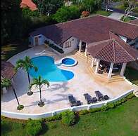 Srvittinivillas Cjl/41/ Gre8 Loc/ Open Villa/ Family and Team/ Casadca