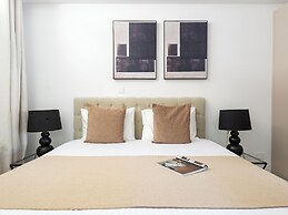 Sanders River Plaza - Neat 2 Bedroom Apt With Balcony