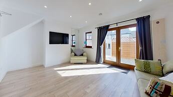 Killala Holiday Village, Superb Three Bedroom