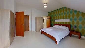 Killala Holiday Village, Superb Three Bedroom