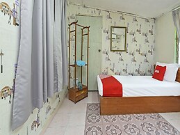 Oyo 90636 Teratak Zakiah Chalet