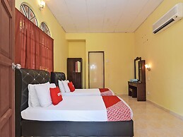 Oyo 90640 D'village River & Cafe Chalet