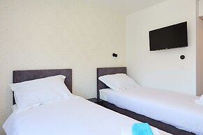 DOMINIUM CITY SUITES