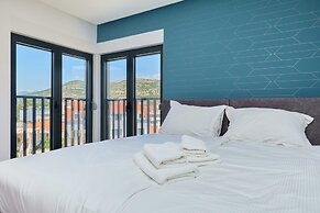 DOMINIUM CITY SUITES