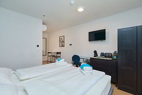 DOMINIUM CITY SUITES