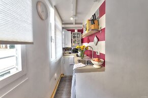 Santo Spirito Romantic by Mmega