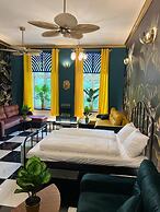 Jungle Apartments II