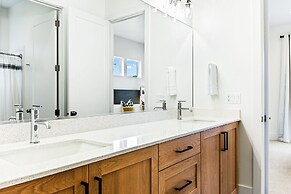 Villa #29 At Bloomington Country Club 4 Bedroom Townhouse by RedAwning