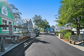 Linkside 3 Bedroom Townhouse by RedAwning