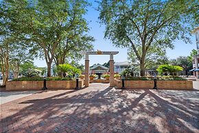 Linkside 3 Bedroom Townhouse by RedAwning