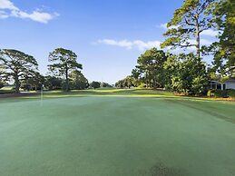 Linkside 3 Bedroom Townhouse by RedAwning