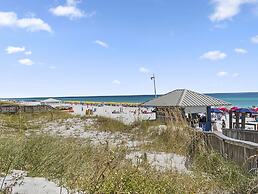 Linkside 3 Bedroom Townhouse by RedAwning