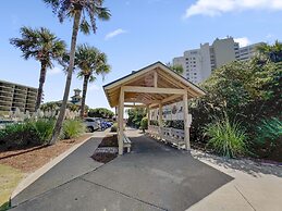 Linkside 3 Bedroom Townhouse by RedAwning