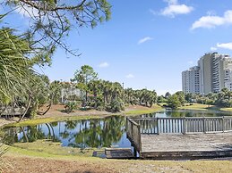 Linkside 3 Bedroom Townhouse by RedAwning