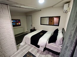 Royal Hotel-Kumkapi