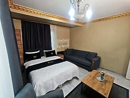 Royal Hotel-Kumkapi