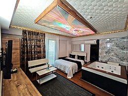 Royal Hotel-Kumkapi
