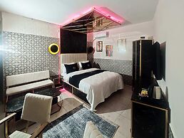 Royal Hotel-Kumkapi