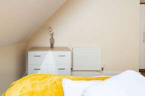 Velvet 1-bedroom Penthouse, Clockhouse, Hoddesdon