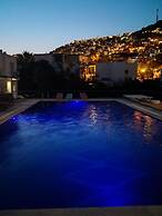 Ayci Otel