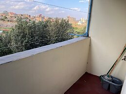 Remarkable 2-bed Apartment, Cozy and Comfortable