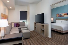 Hyatt House Orlando Airport