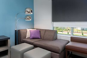 Hyatt House Orlando Airport