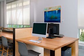 Hyatt House Orlando Airport