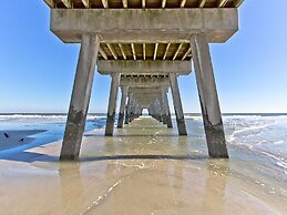 Beachwalk Apartment House