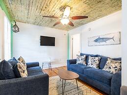 Beachwalk Apartment House