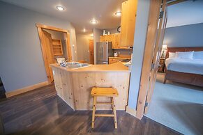 Expedition Station 8593