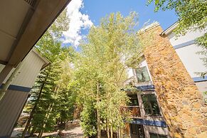 Chateaux Dumont 2717