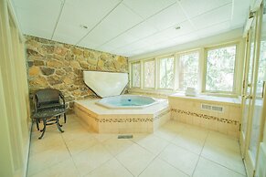 Chateaux Dumont 2717