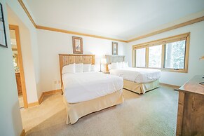 Chateaux Dumont 2717