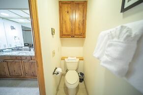 Chateaux Dumont 2717