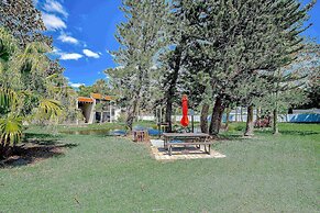 Sea La Vie Villa With Tropical Views