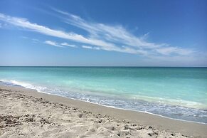 Kingston Arms On Lido Key 1BR