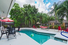 Conch Cottage Pool Home