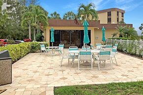 Island Reef Bayside With Private Beach