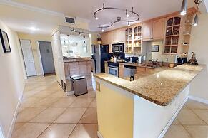 Island Reef Bayside With Private Beach