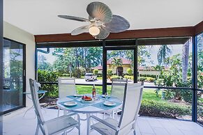 Yellow Pine Duplex Close to Pool & Tennis