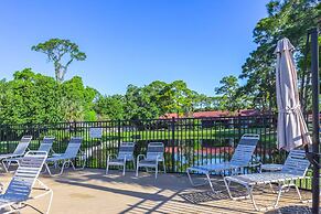 Yellow Pine Duplex Close to Pool & Tennis