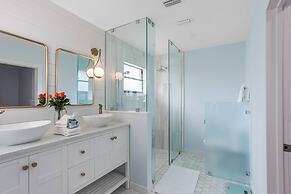 Yellow Pine Duplex Close to Pool & Tennis