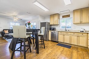 Quaint Cottage in a South Sarasota Neighborhood